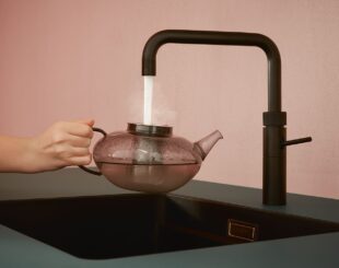 Minimal kitchen design - black tap and sink