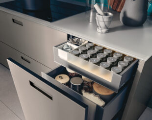 Drawer details