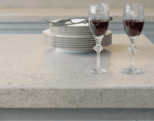 Marble-Like Grey Quartz Worktop on Kitchen Island