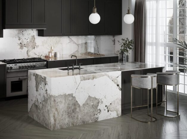 Kitchen with white and gray granite-effect worktop