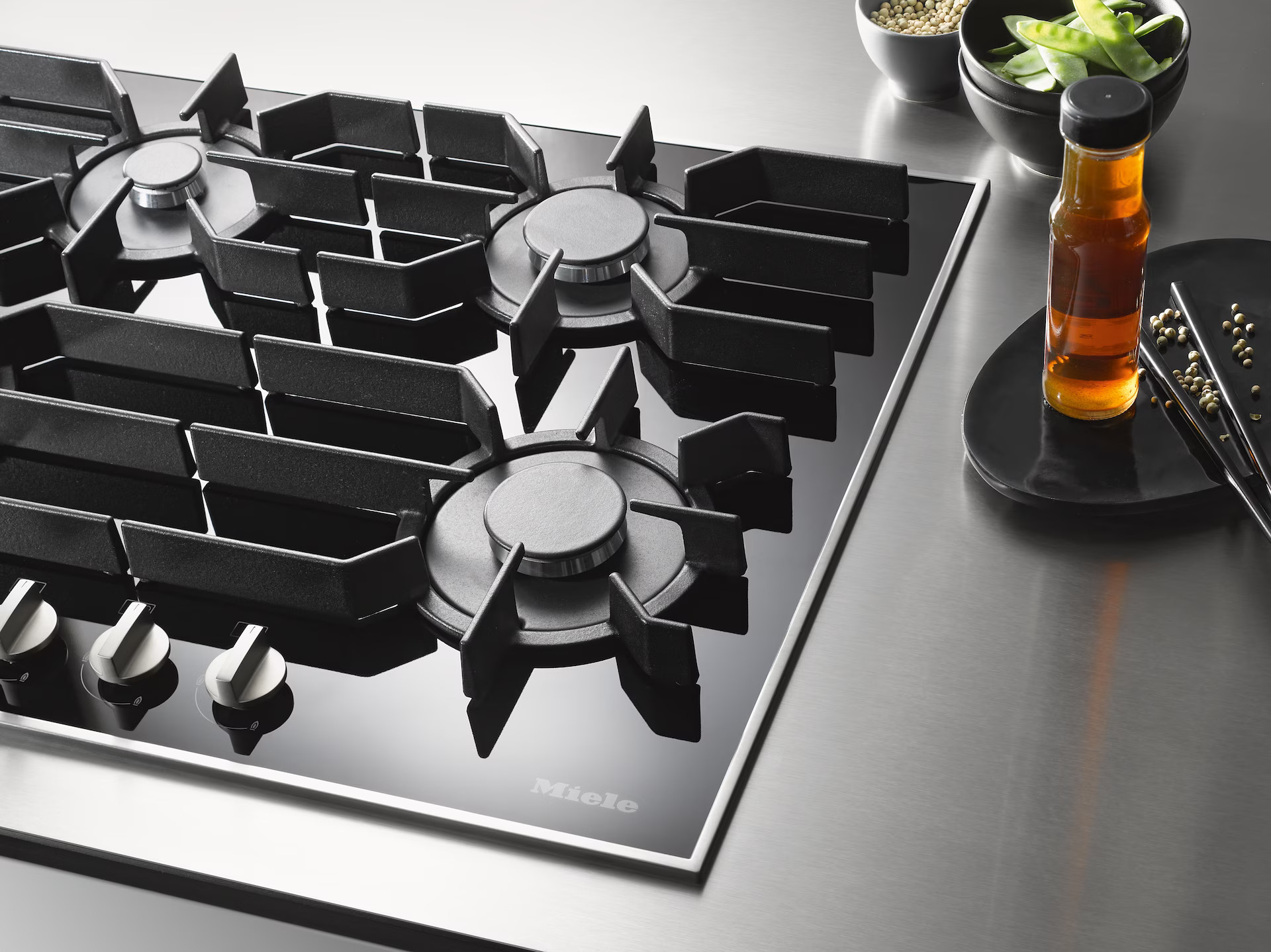 Miele gas hob with 5 burner
